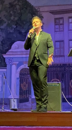 Николай Рябуха - «Гляжу в озера синие» - Народный Гимн России на стихи Игоря Шаферана