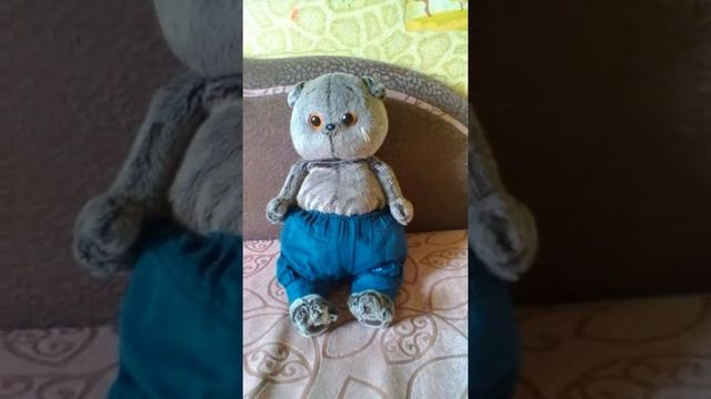 БАСИК МОДНИК! Любимая одежда Басика??? смотреть онлайн