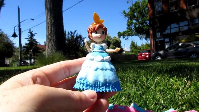 Мини Эльза и Анна, Mini Elsa and Anna смотреть онлайн