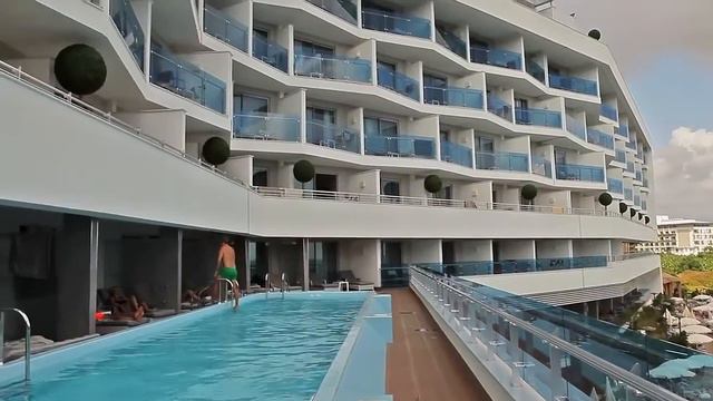 NUMA BEACH HOTEL смотреть онлайн