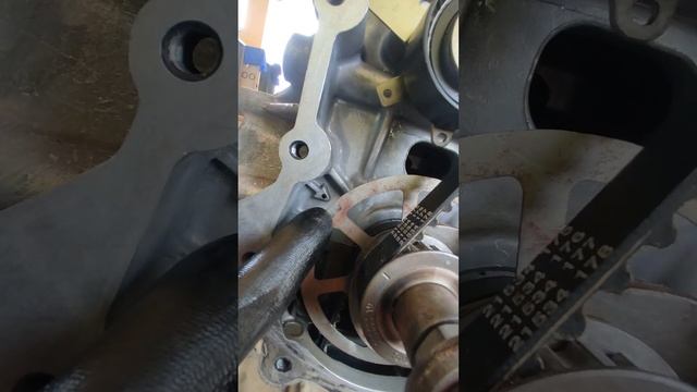 sincronización de banda de distribución Ford Figo 1.5 2018 3 cilindros DRAGON смотреть онлайн