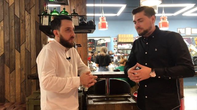 Рома Мартиросян специально для Moscow Barbering School (отзыв про курс обучения барбер с нуля) смотреть онлайн