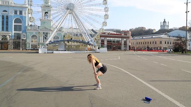 Как научиться Двигать попой как Богиня - Волшебные танцевальные движения смотреть онлайн