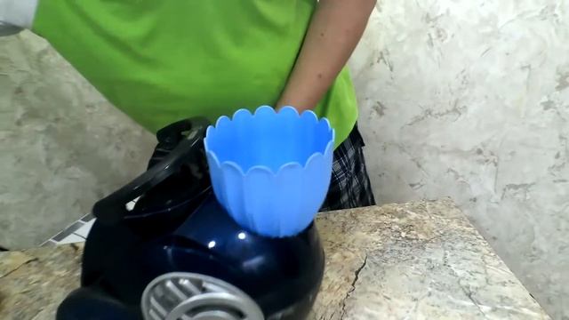 Переносная клумба из пылесоса!!!! смотреть онлайн