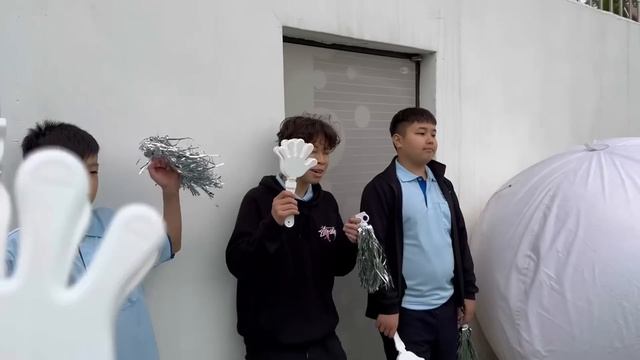 Веселые старты в корейской школе?? VLOG?Sports Event In Korean School