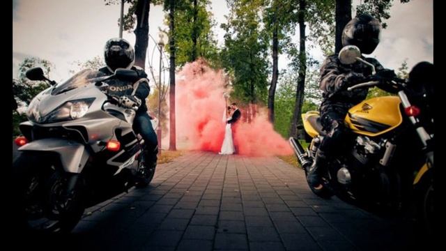 Цветная дымовая шашка Smoke Fountain Red (Польского производства) смотреть онлайн