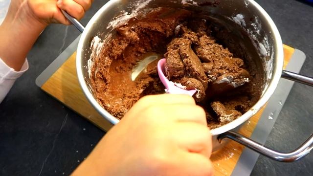 CHOCOLATE TRUFFLE-cooking A SIMPLE CANDY RECIPE at home смотреть онлайн
