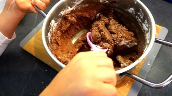 CHOCOLATE TRUFFLE-cooking A SIMPLE CANDY RECIPE at home