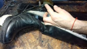 Как поменять молнию в сапогах .Пошаговая инструкция в деталях!