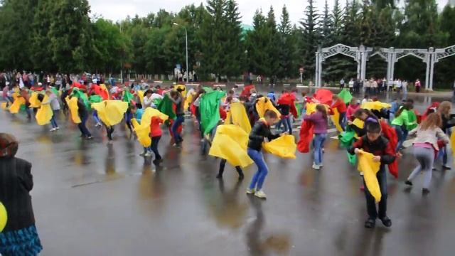 Флеш-моб Актаныш смотреть онлайн