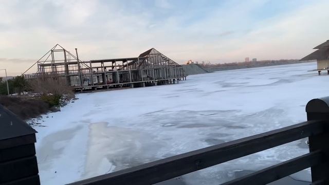Берите кофе, пойдём гулять по морозу!!! Покажу красивое место в Днепре смотреть онлайн