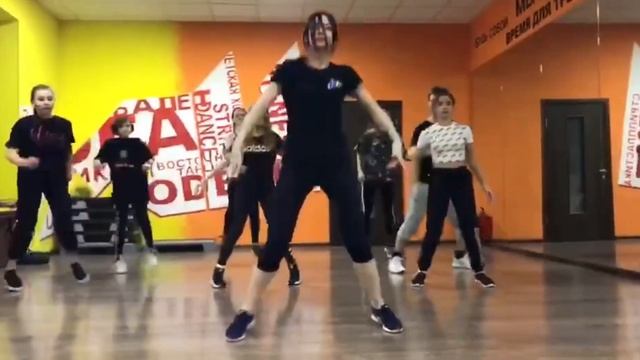 Dance classes in Rostov-on-Don | Shuffle | Chbens смотреть онлайн