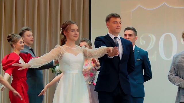 Выпускники  2022  школа №1