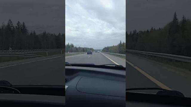 1 Мая. Новая Рига, все торопятся домой)))