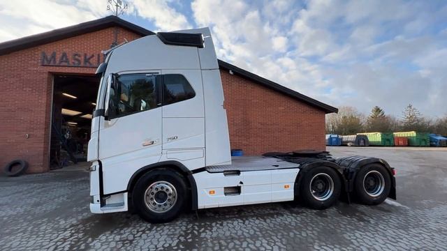 Volvo FH750 6x4 смотреть онлайн