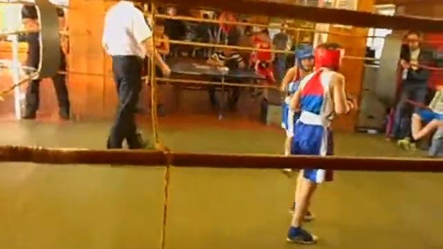Алиев Зохраб в синем шлеме обл турнир г Псков 17 05 2014 г смотреть онлайн