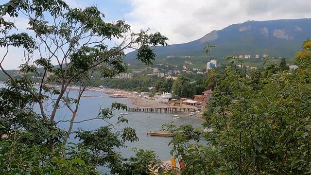 Гурзуф Ялта Крым - путешествие по России на автомобиле. Отдых в Крыму 2022. Пляжи Крыма - Влог. смотреть онлайн