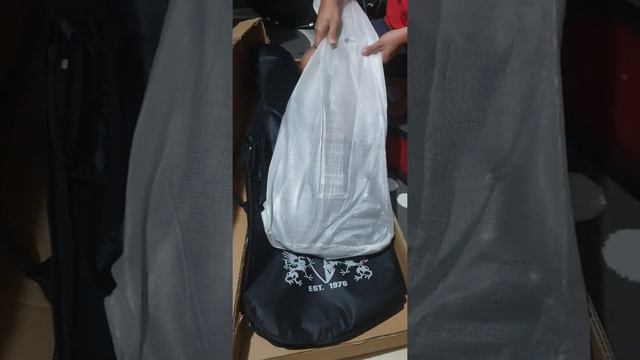 M&R Home Studio Kedatangan Warga Baru, Shecter SGR C1 Electric Gitar, Simak Unboxingnya yaa.. смотреть онлайн