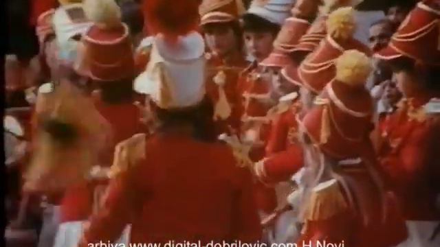 ENGLISH *MIMOSA* HERCEG NOVI MONTENEGRO 1980 смотреть онлайн