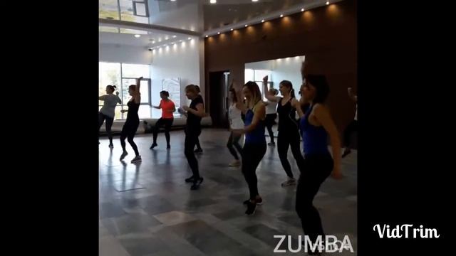 Зумба вечеринка в гостях у Seledka_Fit в Балашихе смотреть онлайн