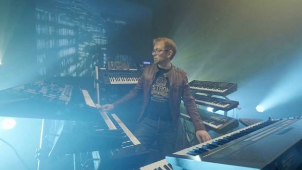 Kebu - Fleeting Lights