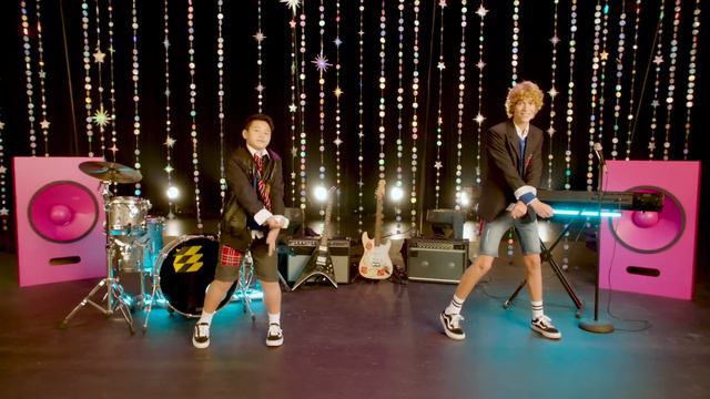 35 Minutes Of KIDZ BOP 2021 & KIDZ BOP 2022 Dance Alongs!