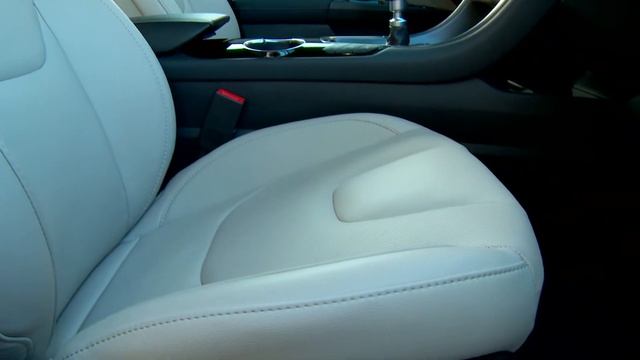 2015 Ford Mondeo смотреть онлайн