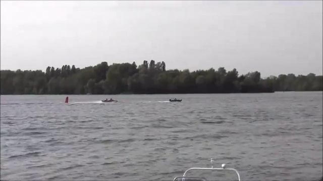 ВЧК 2012 (гонки на лодках) класс до 40л.с. смотреть онлайн