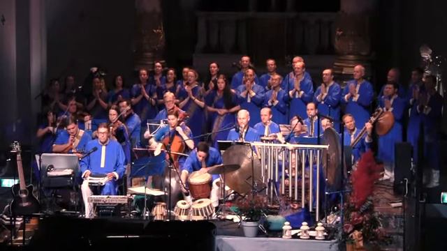 LAiLA FAERMAN- (Duif Kerk, Amsterdam) SHIVA by Gandharva Loka Orchestra (2014) смотреть онлайн