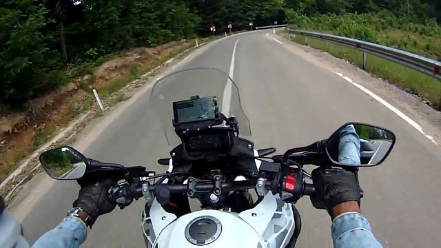 Sambata (BH) - Tileagd / 2. Varciorog / iunie 2022 / Honda CB500X 2020 смотреть онлайн
