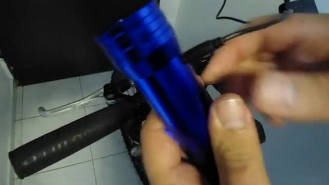 Portable Bike Bicycle Music TF Micro SD Speaker MP3 Player LED Flashlight смотреть онлайн
