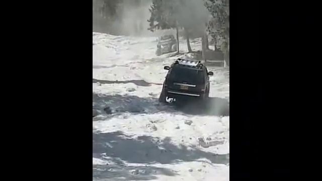 Off road Mitsubishi Pajero4 vs смотреть онлайн