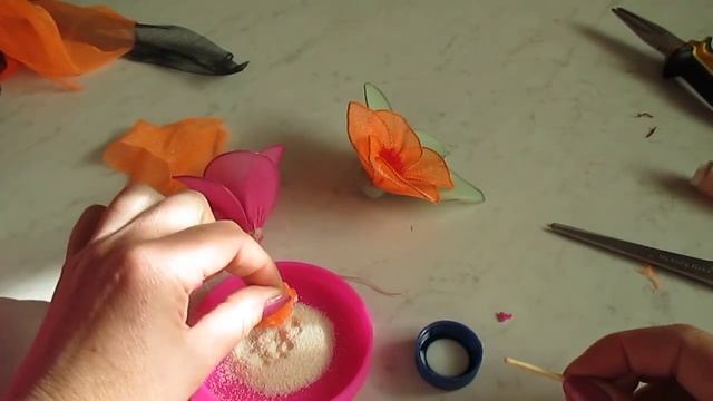 Цветы из капрона. Flowers of nylon смотреть онлайн