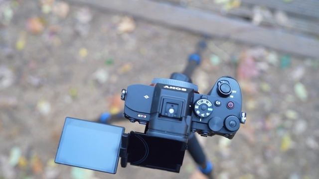 Sony A7r V Hands-On Review | FULL Specs Breakdown