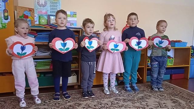 "Песня-поздравление к Дню матери от средней группы" смотреть онлайн