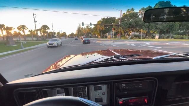 1979 Ford F-150 Ranger Truck Driving and Engine смотреть онлайн
