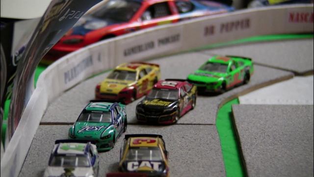 NASCAR DECS Season 4 Race 7 - Richmond смотреть онлайн