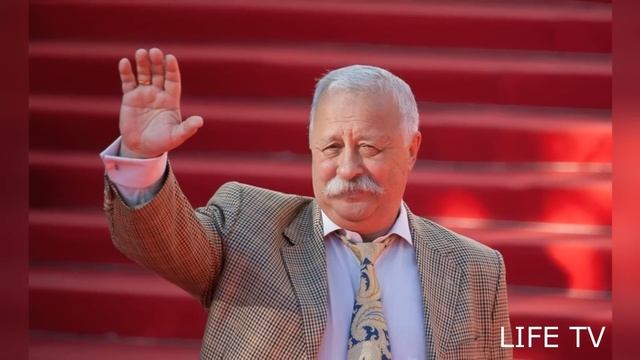 ВЫ АХНЕТЕ! Как ВЫГЛЯДИТ Таинственная ЖЕНА Леонида Якубовича и Сколько у него ДЕТЕЙ смотреть онлайн