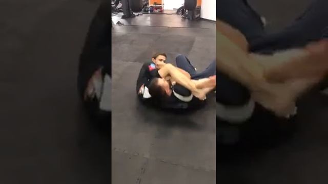 Видео с занятий по грэпплингу в фитнес-клубе LIFESTYlE