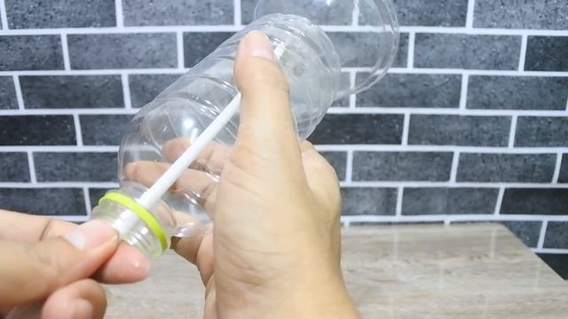 น้ำพุไม่ใช้ไฟฟ้า ทำจากขวดน้ำ แบบที่ 1 | How To Make Fountain Ver.1 смотреть онлайн