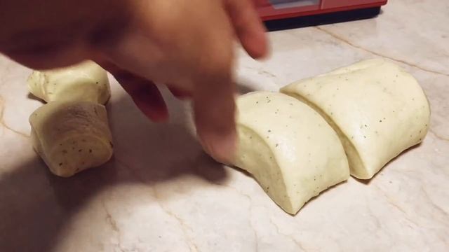 Easy Cheesy Garlic Buns Recipe смотреть онлайн