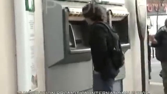 Прикол у банкомата смотреть онлайн