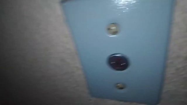 Лифты МЛЗ 1988 г.в. V=1 м/с Q=320 кг. смотреть онлайн