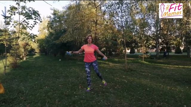 Энергичная тренировка-разминка за 8 минут от FitMamas✨ смотреть онлайн
