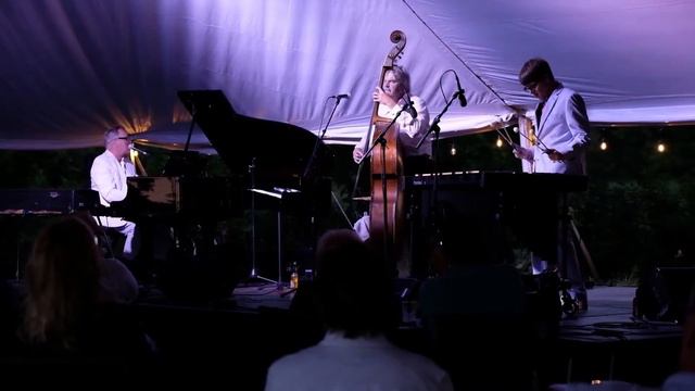 Love is the Law ~ The New Standards, Crooners, 8/2/20 смотреть онлайн