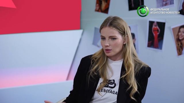Star Парад с Даной Борисовой Мария Ульянова о съемках «Кухни», работе с Нагиевым и визитах к псих смотреть онлайн