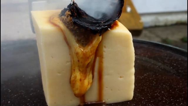 Раскалённый шар VS Сыр смотреть онлайн