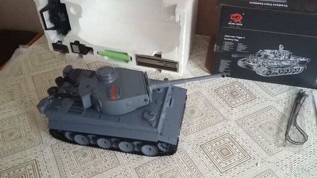 HENG LONG TIGER TANK UNBOXING смотреть онлайн