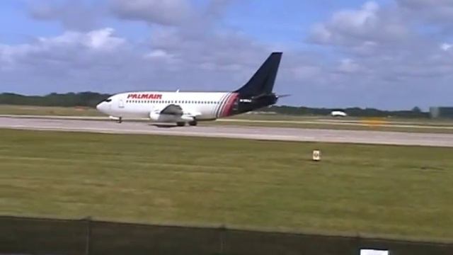 MAN Manchester Airport departures. 03/07/2005 смотреть онлайн