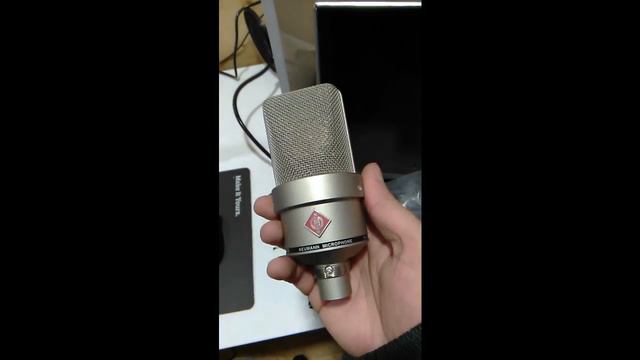 Short Unboxing Brand New Neumann TLM 103 Microphone смотреть онлайн